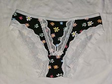 Vintage Girly Bikini Panties. Size Large