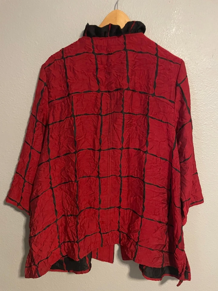 Chaqueta Ali Miles Mujer XL Roja Negra Arrugada Ventana Abotonada Ligera Foto 2 de 4