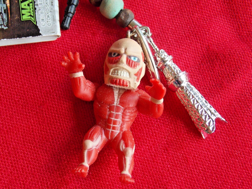 ⭐ Attack on Titan Tokyo Skytree Correa de cuentas figura Auricular Jack Accesorio Anime - Imagen 3 de 4