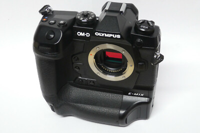 Olympus OM-D E-M1X  Gehäuse / Body gebraucht  12755 Ausl. EM1X in ovp 