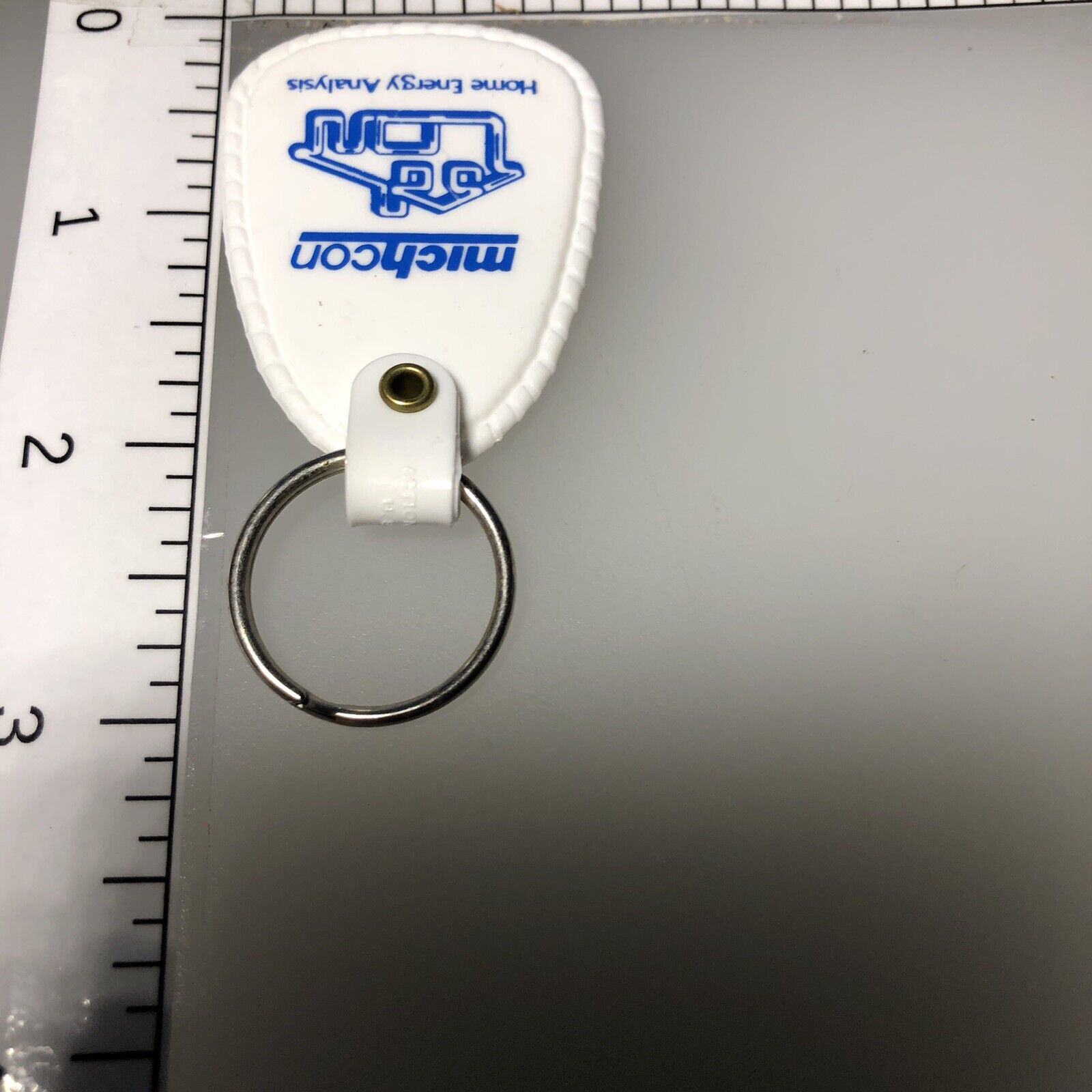 michcon-michigan-consolidated-gas-company-power-utility-energy-keychain