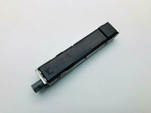 5C6035552C VW Jetta 2011-2018 Original Antennenverstärker links /286