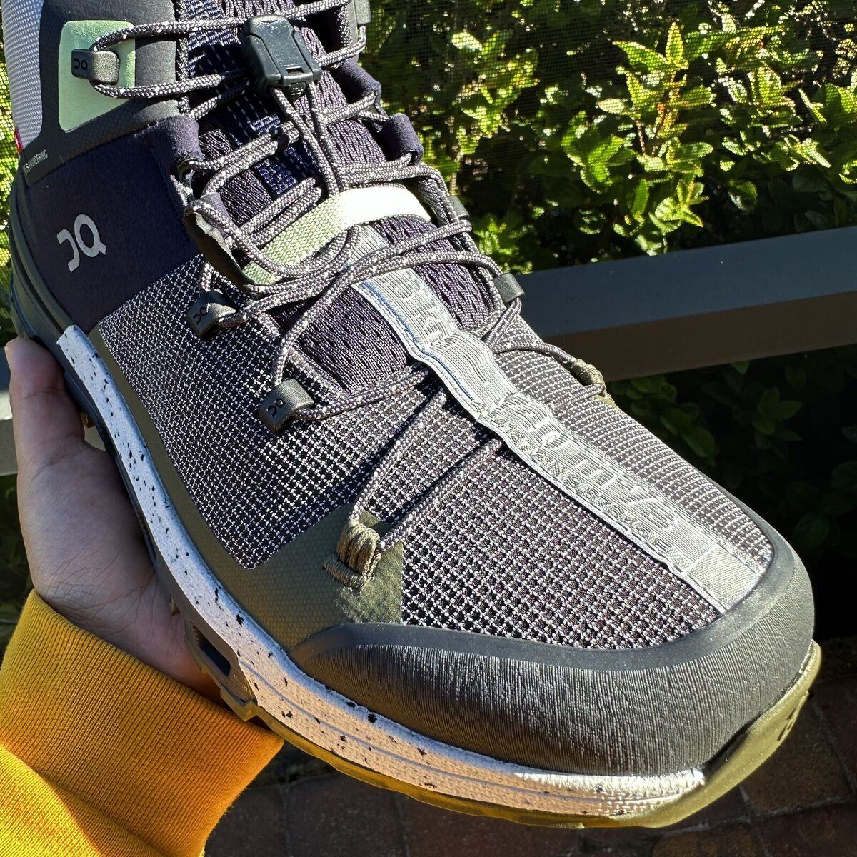 On Cloudtrax All Terrain Men's Hiking Shoes Ink/Frost On Cloudtrax All Terrain Men's Hiking Shoes Ink/Frost