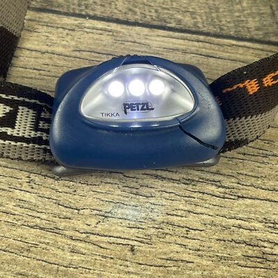 LAMPE FRONTALE petzl HEAD LAMP TIKKA R PLUS - OUTDOOR - SURVIVALISME