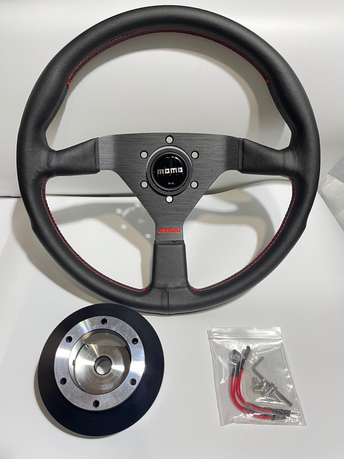 Momo Monte Carlo wheel / Hub / Quick release kit Lamborghini Gallardo 03 to 2013