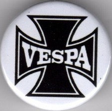 VESPA Pin Button Badge 25mm Piaggio Pontedera Italia PX Rally PK Primavera CROSS
