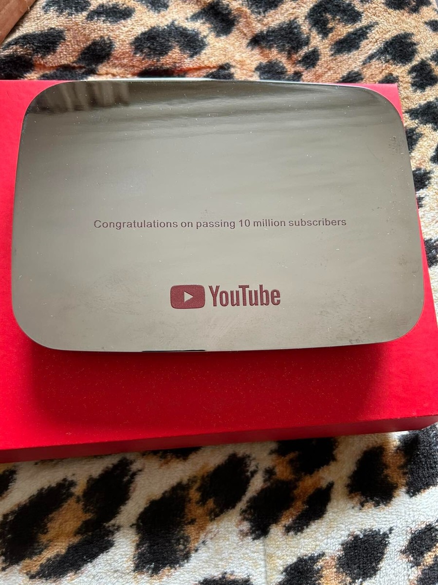 YouTube Diamond Play Button Silver | eBay