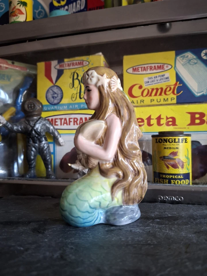 Pecera acuario vintage años 90 cerámica cola azul fantasía sirena concha Foto 2 de 4