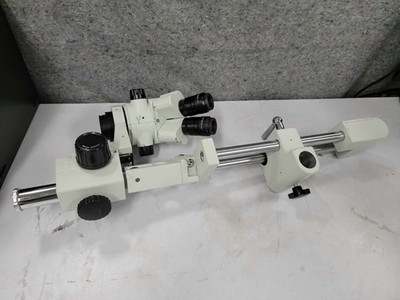 AmScope SM-4TP 7X-45X Simul-Focal Stereo Zoom Microscope on Dual Arm