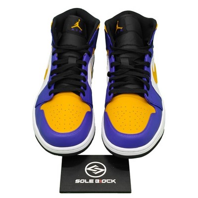 jordan laker 11s