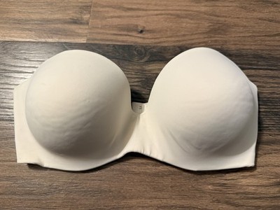 Strapless Molded Cup Underwired Bra 40DD Ivory Adjustable Back Closure