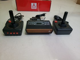 Atari Flashback X Retro Console 110 Built-in Games - 2 Wired Controllers