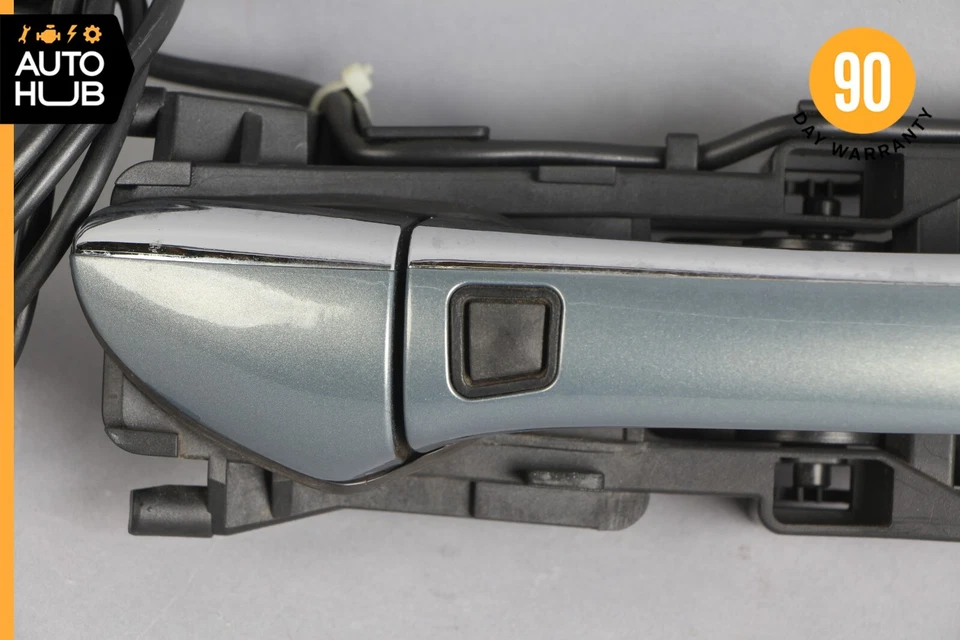 03-09 Mercedes W209 CLK350 CLK500 maçaneta direita da porta do passageiro Keyless Go fabricante de equipamento original - Imagem 2 de 4