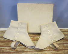 Antique Edwardian Cloth Ecru Button Up Spats with Cloth Strap/Buckle Box
