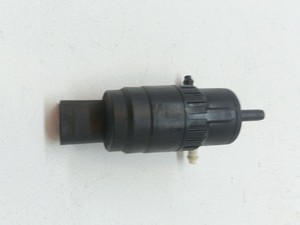 1K6955651 WISCHWASSERPUMPE / 631350 für VOLKSWAGEN POLO (6R1)
