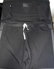 EUC FIGS Black Set Woman s Size XL Casma Top XL/P Livingston Pants