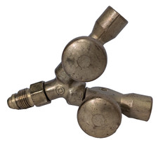 Western Enterprises valved Y connection, brass valve connector, splitter control