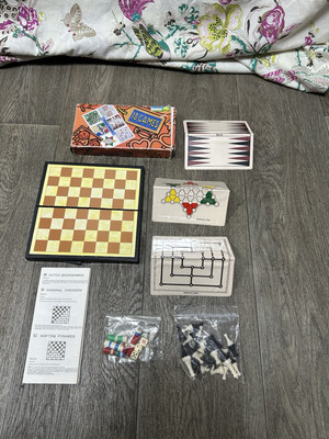 Vintage Chad Valley Travel Magnetic Compendium 18 Board Games 1970 s Chess Check