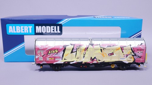 H0 DC Albert Modell 245038 Schiebewandwagen Hbbillns 22 SBB Graffiti OVP #ST_64 | Condition: Gebraucht