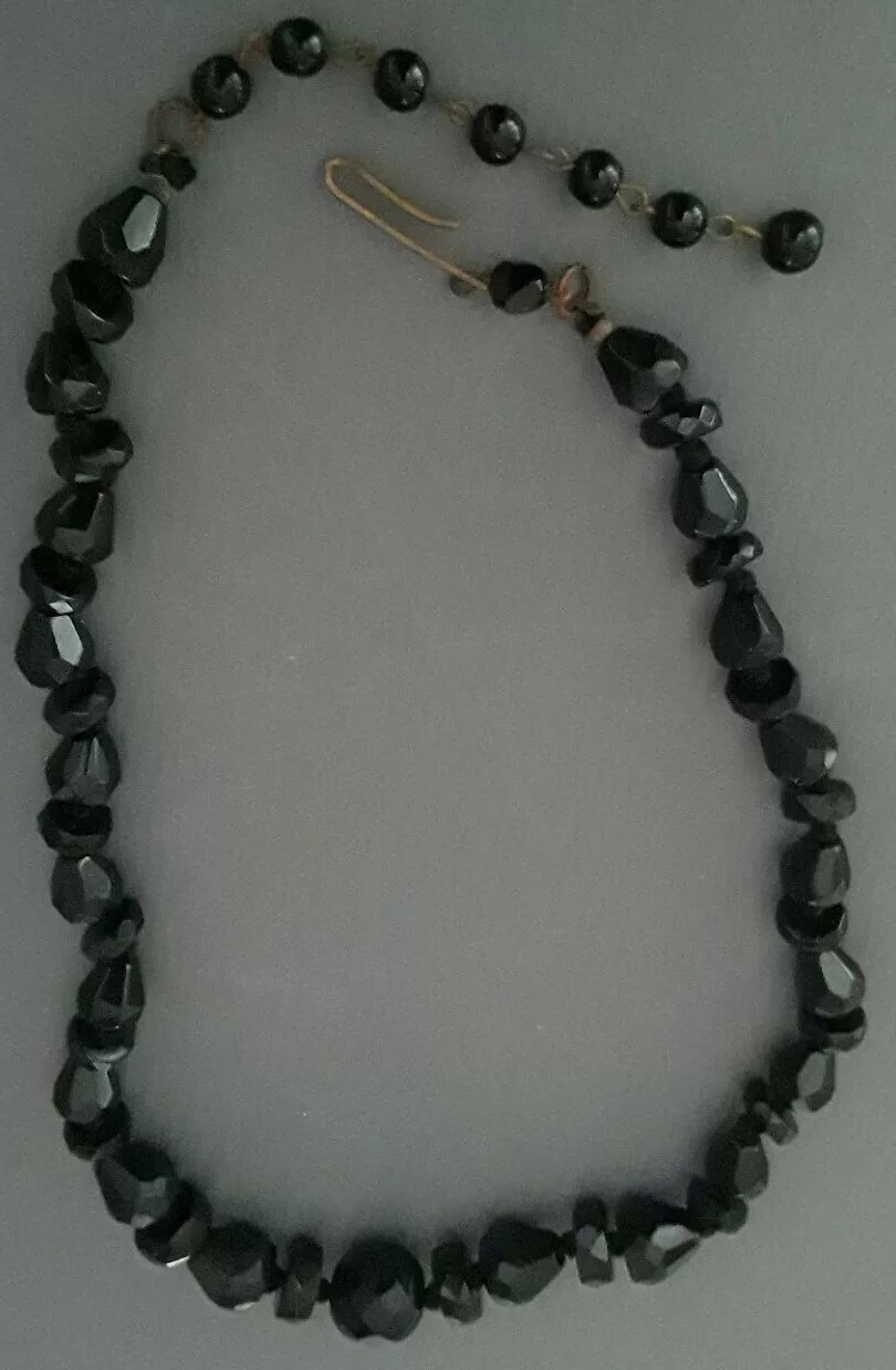 Vintage Art Deco W. Germany Faceted Black Glass Bead Choker Necklace.