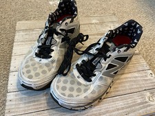 RUN DISNEY New Balance 860v5 2015 Minnie Mouse Women s Running Shoes Size 6 US