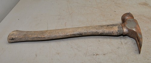 Carpenters 32 oz magnetic nail holding hammer collectible woodworking tool - Picture 4 of 8