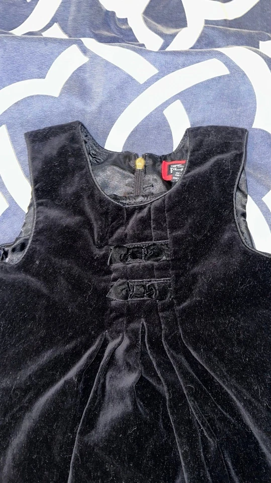 Vestido de Terciopelo Negro Elegante The Children’s Place Church Holiday Talla 4T Foto 4 de 4