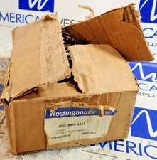 NEW - Westinghouse 506C808G01 3 Pole 200 Amp Fuse Base Assembly