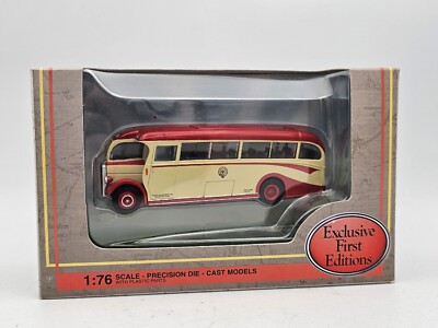 EFE Leyland Tiger Cub Duple Wallace Arnold Coach Bus 1:76 26804