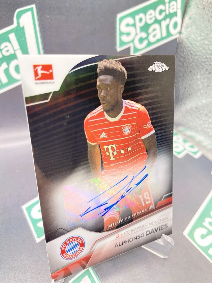 2022 Topps Chrome Bundesliga Black Refractor Alphonso Davies AUTO 10/10 1/1 - Image 3 of 4