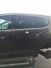 Porte arrière et accessoires Peugeot 3008