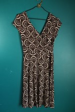 Vintage Y2K London Times Swirled Geometric V Neck Brown Fit & Flare Ruched Dress