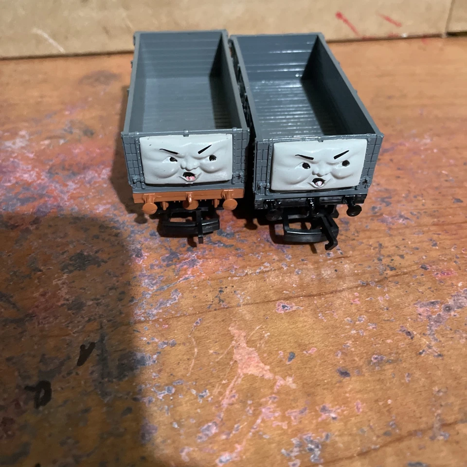 Bachmann Thomas Train HO OO S. C. RUFFEY Car Custom Rebuilt Black Chassis Hornby - Image 2 of 4