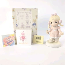 VTG Precious Moments PM991 Jumping For Joy 1999 Members Only Figurine w/Box VGC