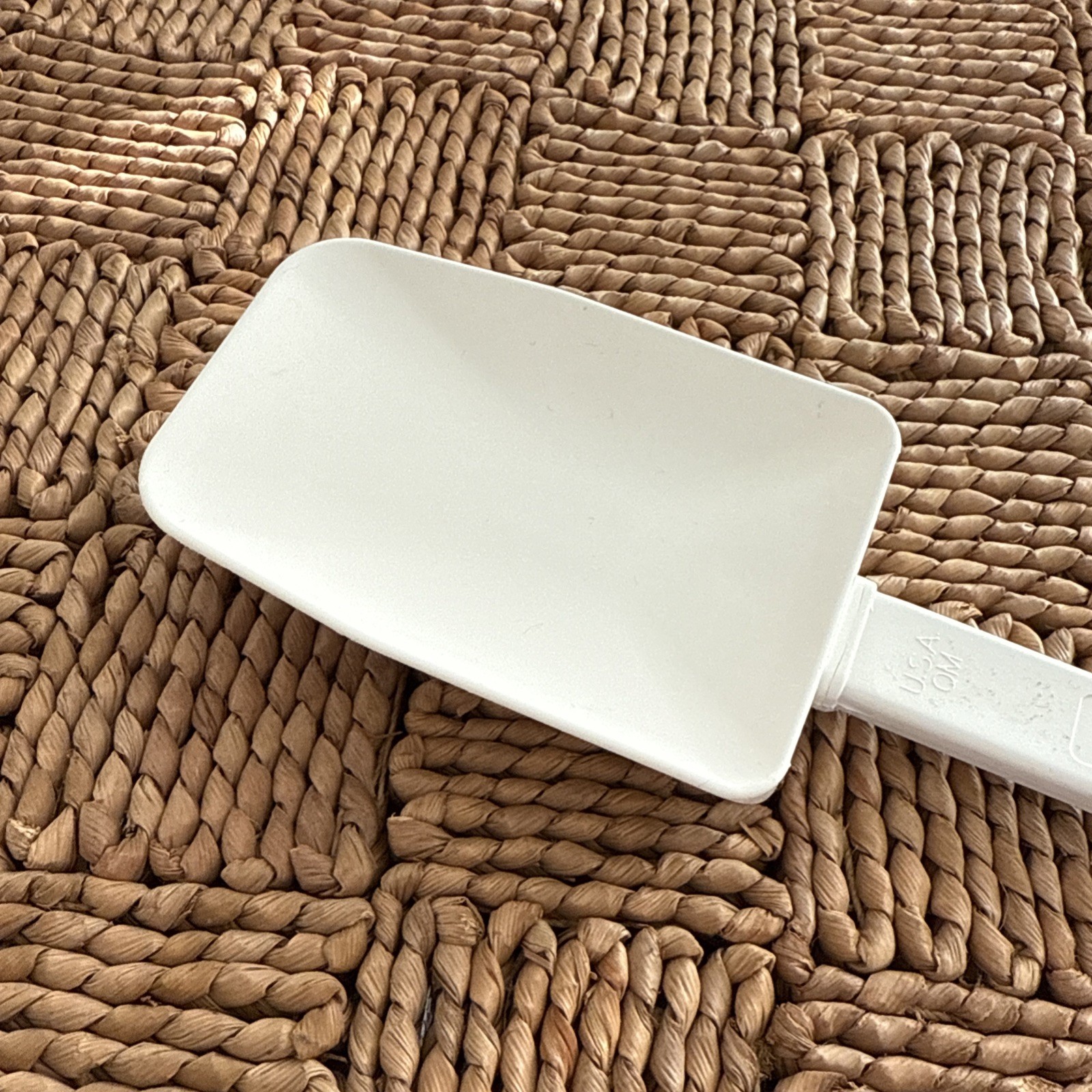 Pampered Chef Mix 'N Scraper 10-1/2" Heavy Duty 1659 Silicone Spatula White USA