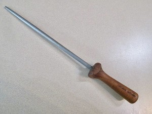 CHICAGO CUTLERY CL38W-10" SHARPENING STEEL-FREE SHIPPING IN THE USA