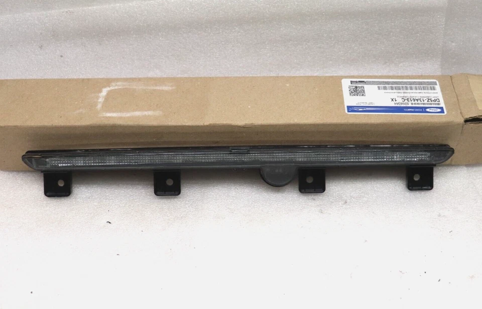 2013-2016 Lincoln MKZ LED High Mounted Stop Light Lamp OEM DP5Z13A613C - Image 2 of 4