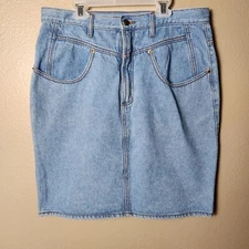 Vintage 80s Gitano Yoked Light Wash Above Knee Length Jean Skirt-Size 16