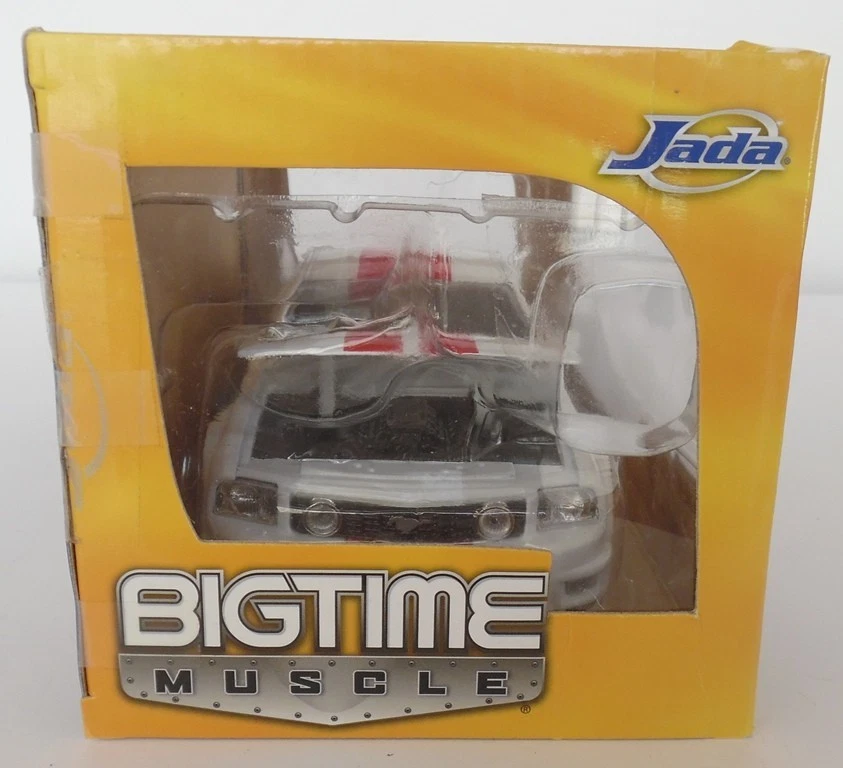 Diecast 2008 Ford Mustang GT 1/24 Jada New - Image 2 of 4