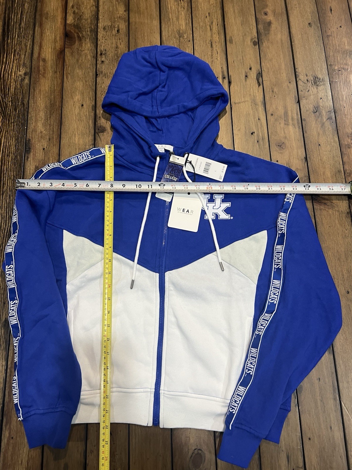 NWT wear University of Kentucky Wildcats Zip Shorter Hoodie 
