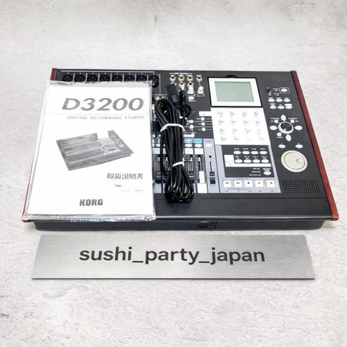 Korg D3200 32-Track Digital Studio Desktop Recorder TESTED w/ Power cable Manual