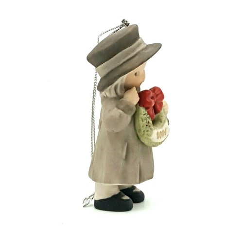 Kim Anderson's Pretty As A Picture Figurine "A New Year, A New Love" Limited - Picture 7 of 10