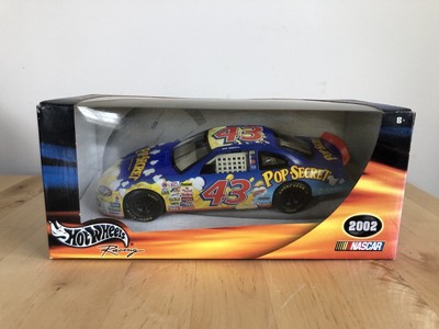 Hot Wheels Racing 2002 Pop Secret 43 John Andretti NASCAR 1:24 Diecast Car NIB