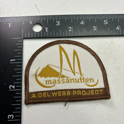 VINTAGE MASSANUTTEN Resort Snow Ski & More DEL WEBB PROJECT Virginia Patch 391E