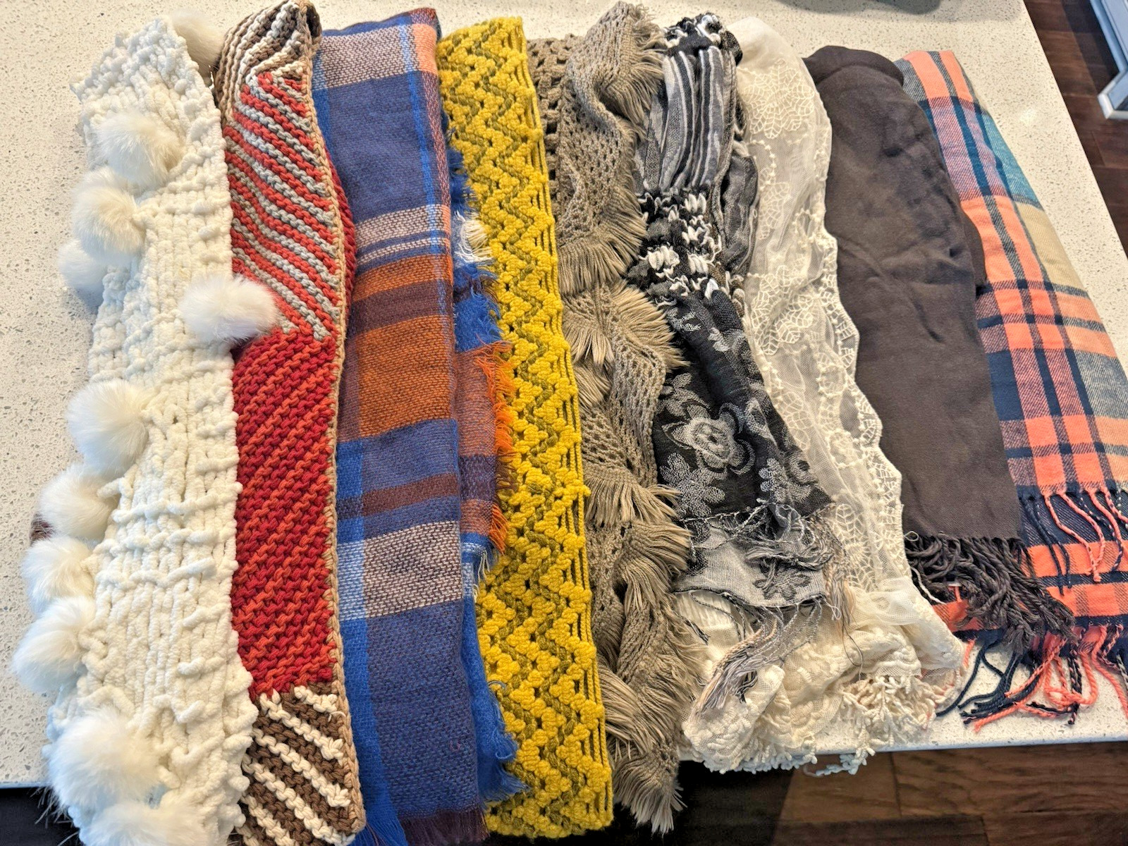 Women's Scarves Lot of 9 GAP Wool Crochet Plaid Great Condition
