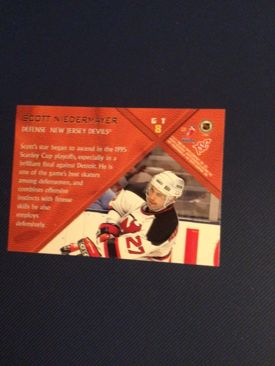 1996-97 Topps Stadium Club Scott Niedermayer Generation TSC Card