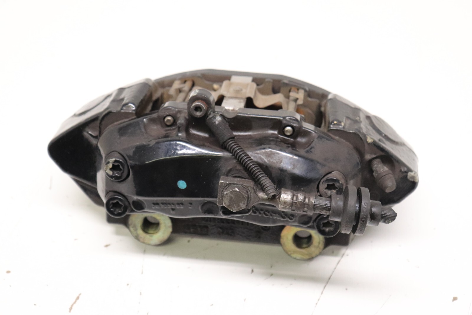F208139 2004-2008 Maserati Quattroporte M139 Front Brake Caliper Brembo LH OEM
