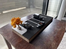 1:64 Parking Lot Desk Diorama