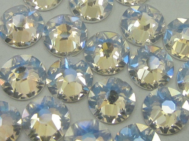 30ss CRYSTAL MOONLIGHT FLATBACK European Rhinestones 18pcs. | eBay