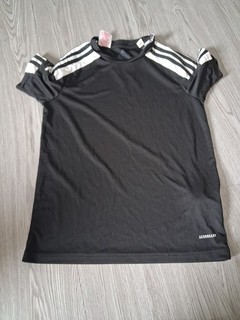 Boys Adidas Tshirt Age 11 12